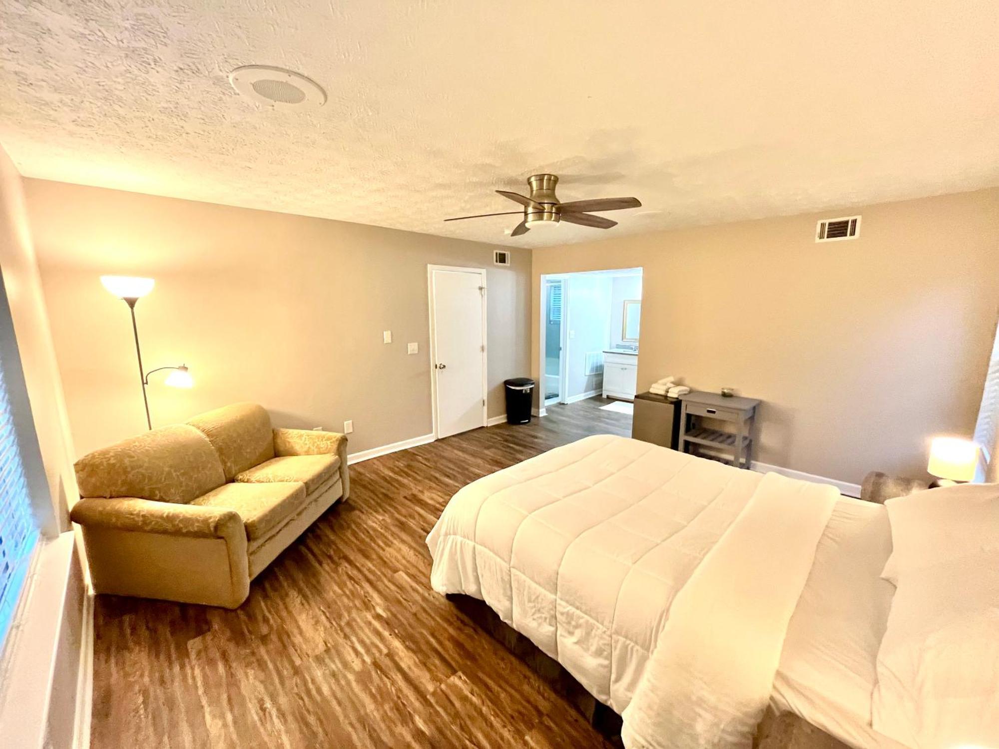 In Apartment Atlanta
