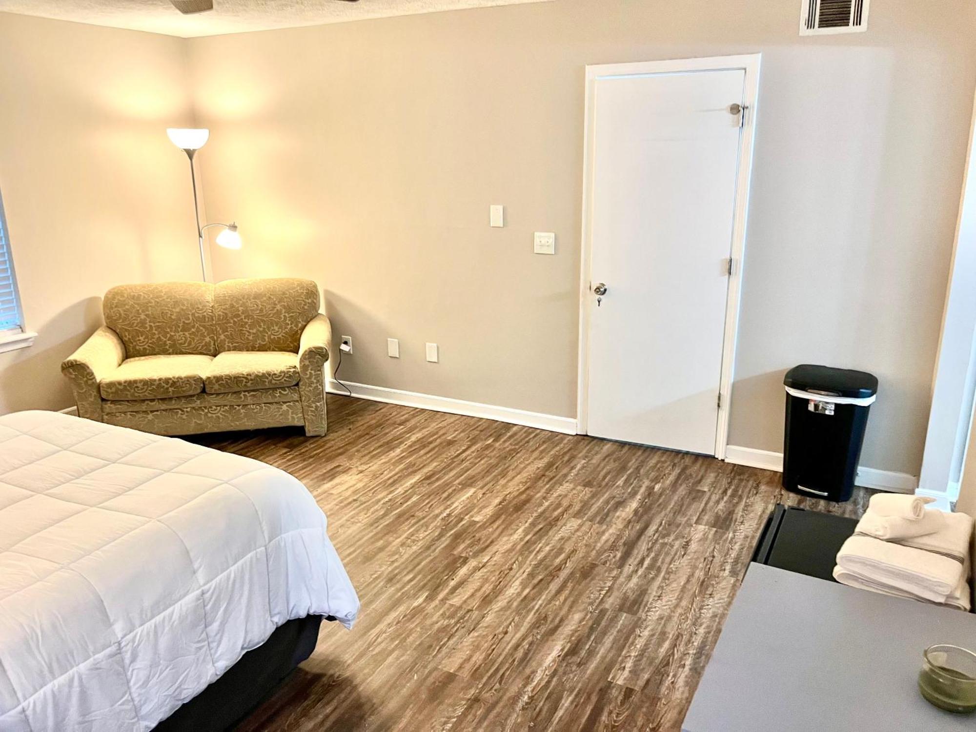 Apartment In *